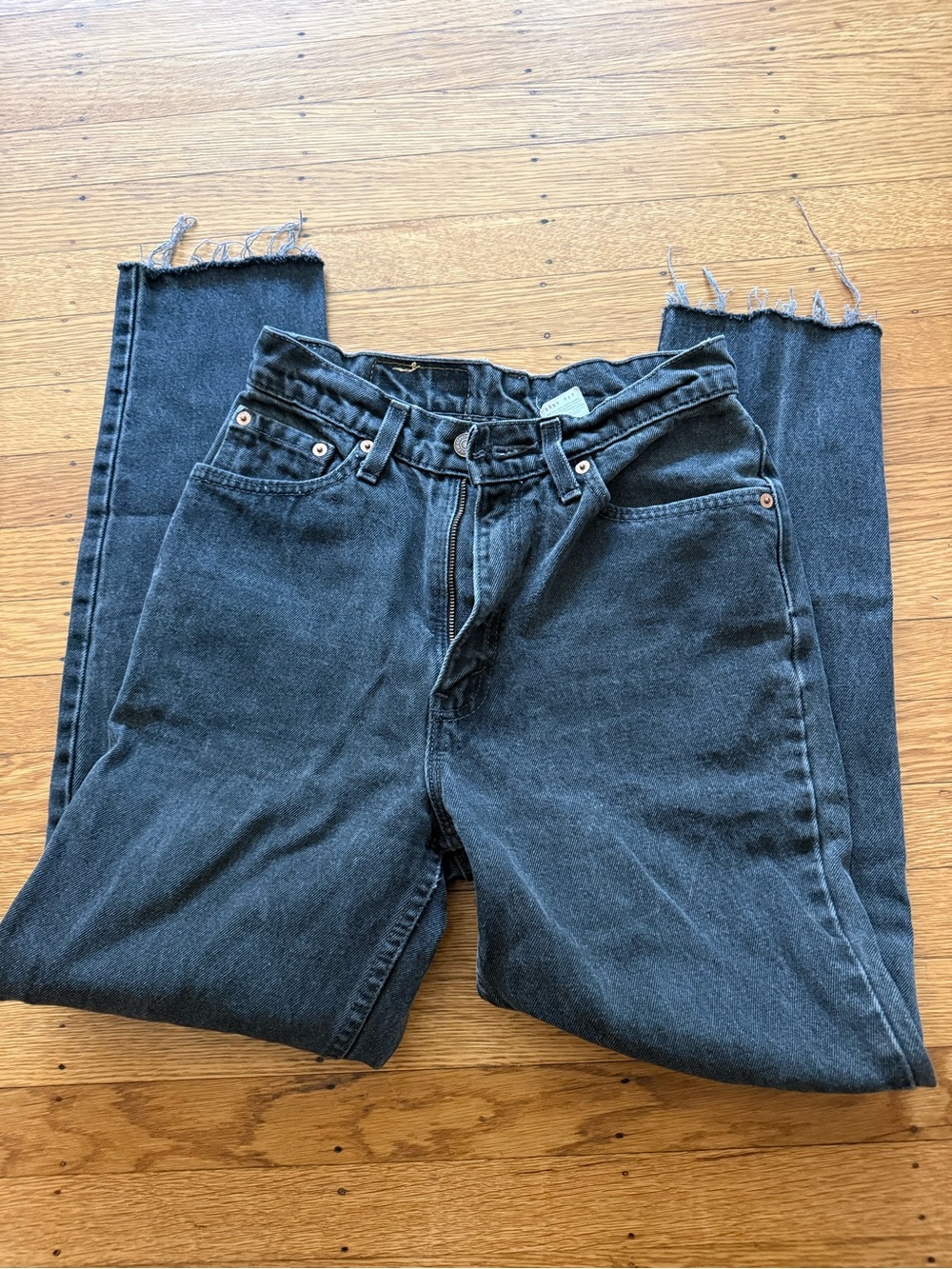 ✨ Vintage Levi's 512 Black Washed Relaxed Jeans ✨